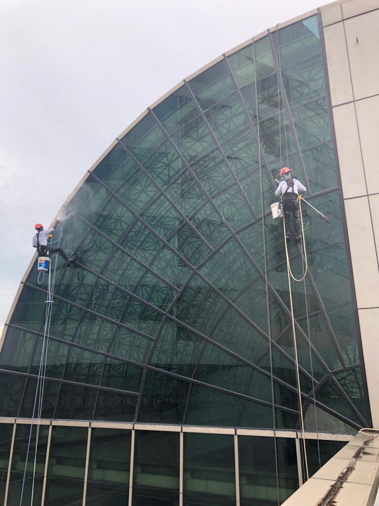 Facade Cleaning